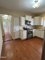 418 6th Street West, Williston, ND 58801