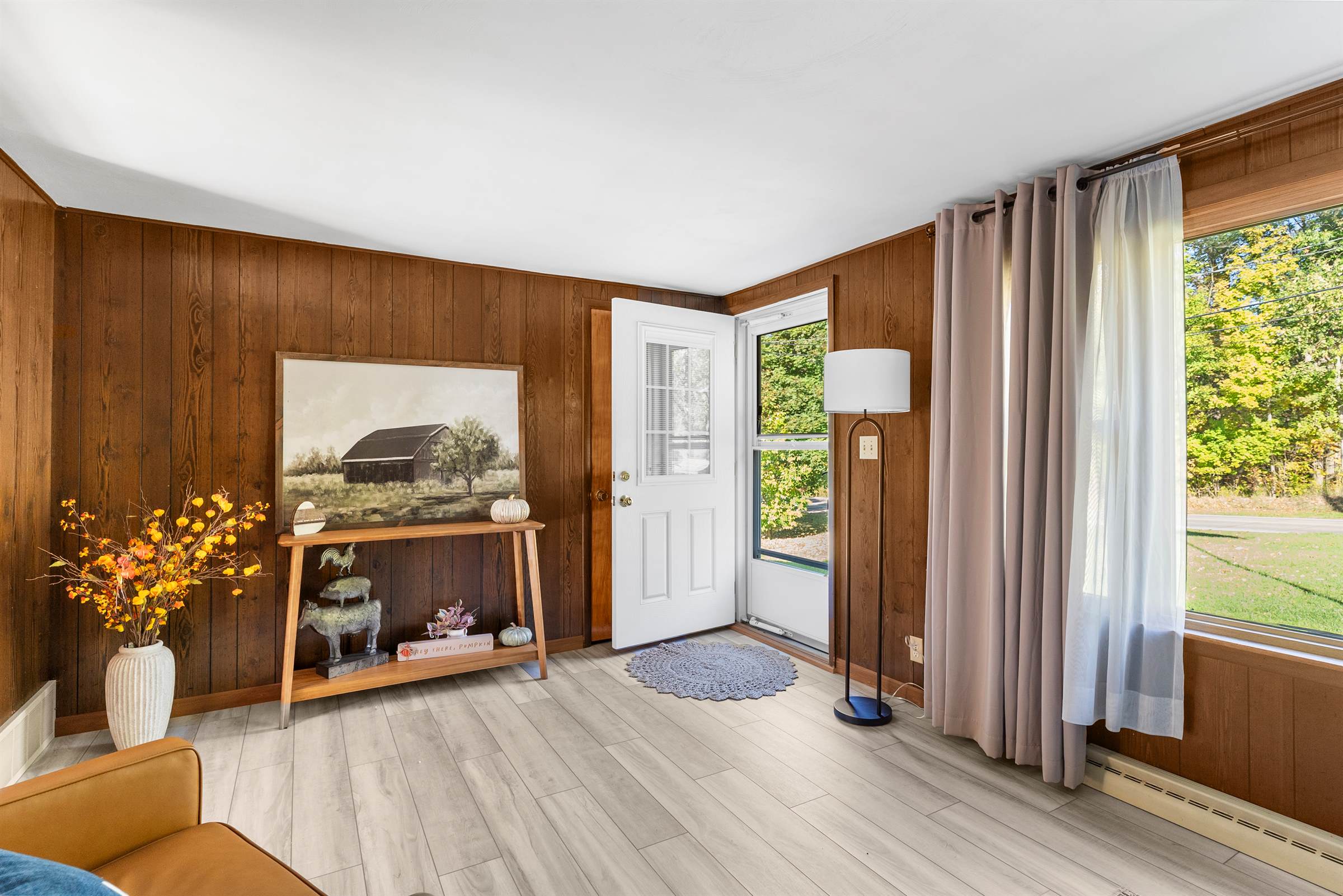 1835 Homeworth Rd, Alliance, OH 44601