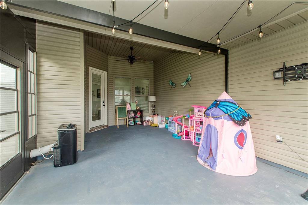 28651 Water Oak Loop, Ponchatoula, LA 70454