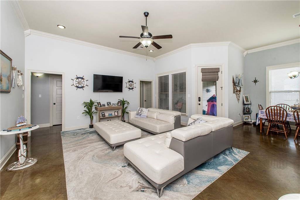 28651 Water Oak Loop, Ponchatoula, LA 70454