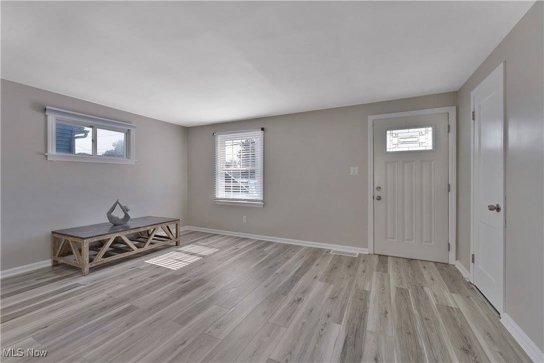 491 Spring Street, Struthers, OH 44471