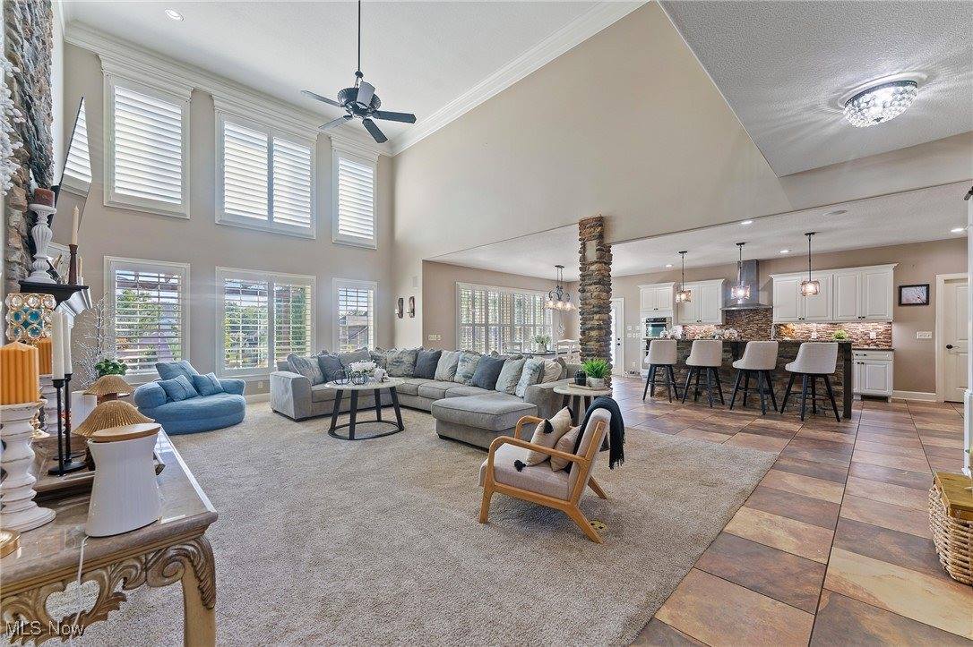 7245 Hanbury Close, Canfield, OH 44406