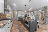 7245 Hanbury Close, Canfield, OH 44406