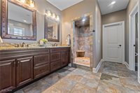 7245 Hanbury Close, Canfield, OH 44406