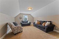 7245 Hanbury Close, Canfield, OH 44406