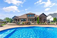 7245 Hanbury Close, Canfield, OH 44406