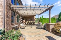 7245 Hanbury Close, Canfield, OH 44406