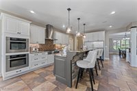 7245 Hanbury Close, Canfield, OH 44406