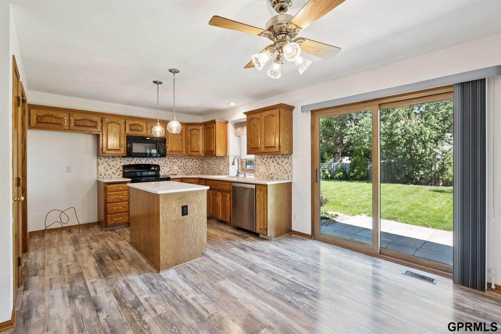 6441 South 159th Avenue, Omaha, NE 68135