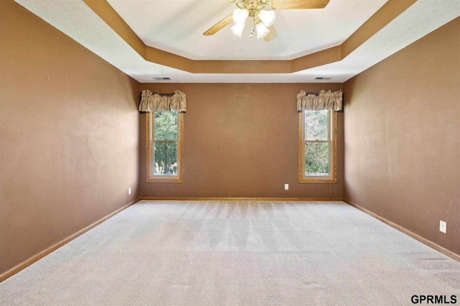 6441 South 159th Avenue, Omaha, NE 68135