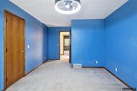 6441 South 159th Avenue, Omaha, NE 68135