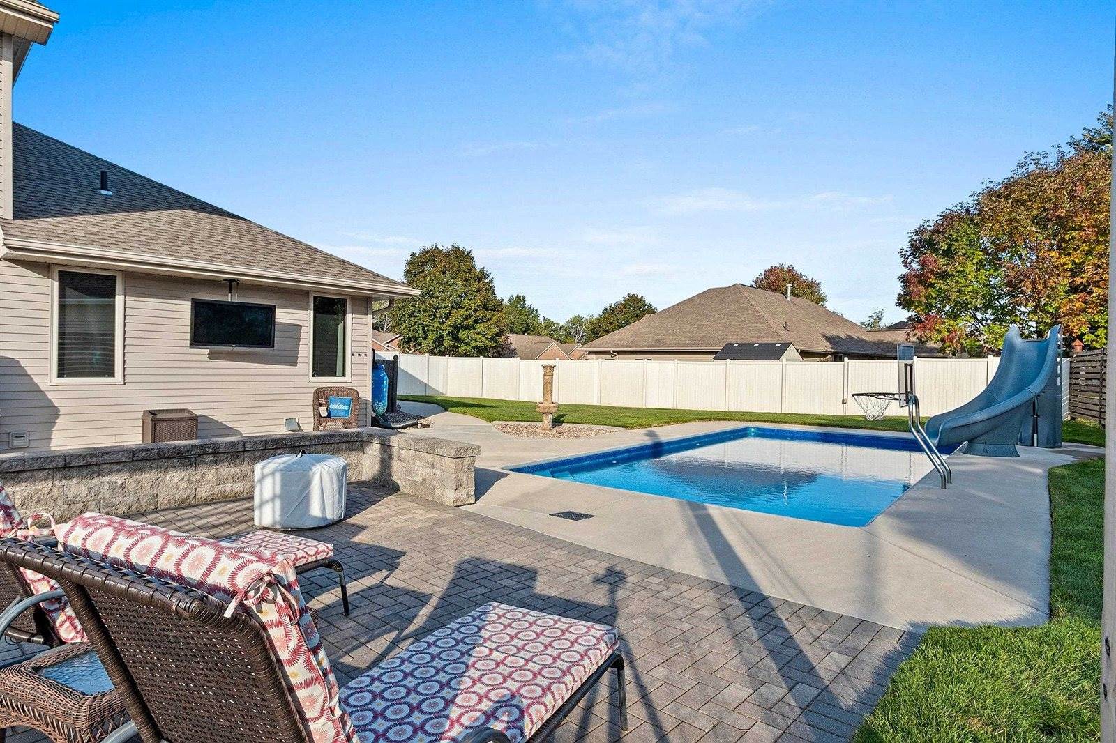 3667 Mighty Oak Trail, Green Bay, WI 54313