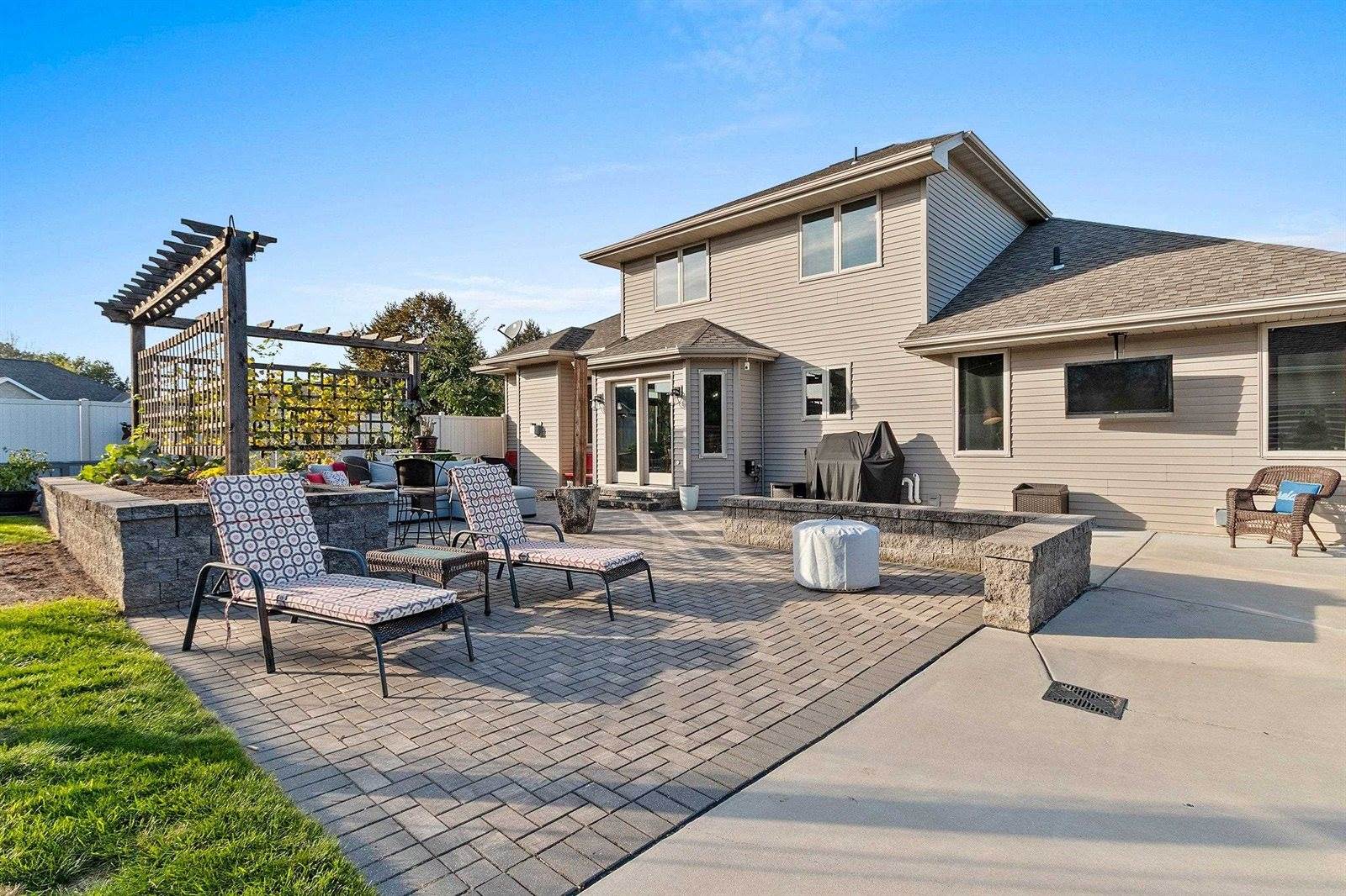 3667 Mighty Oak Trail, Green Bay, WI 54313