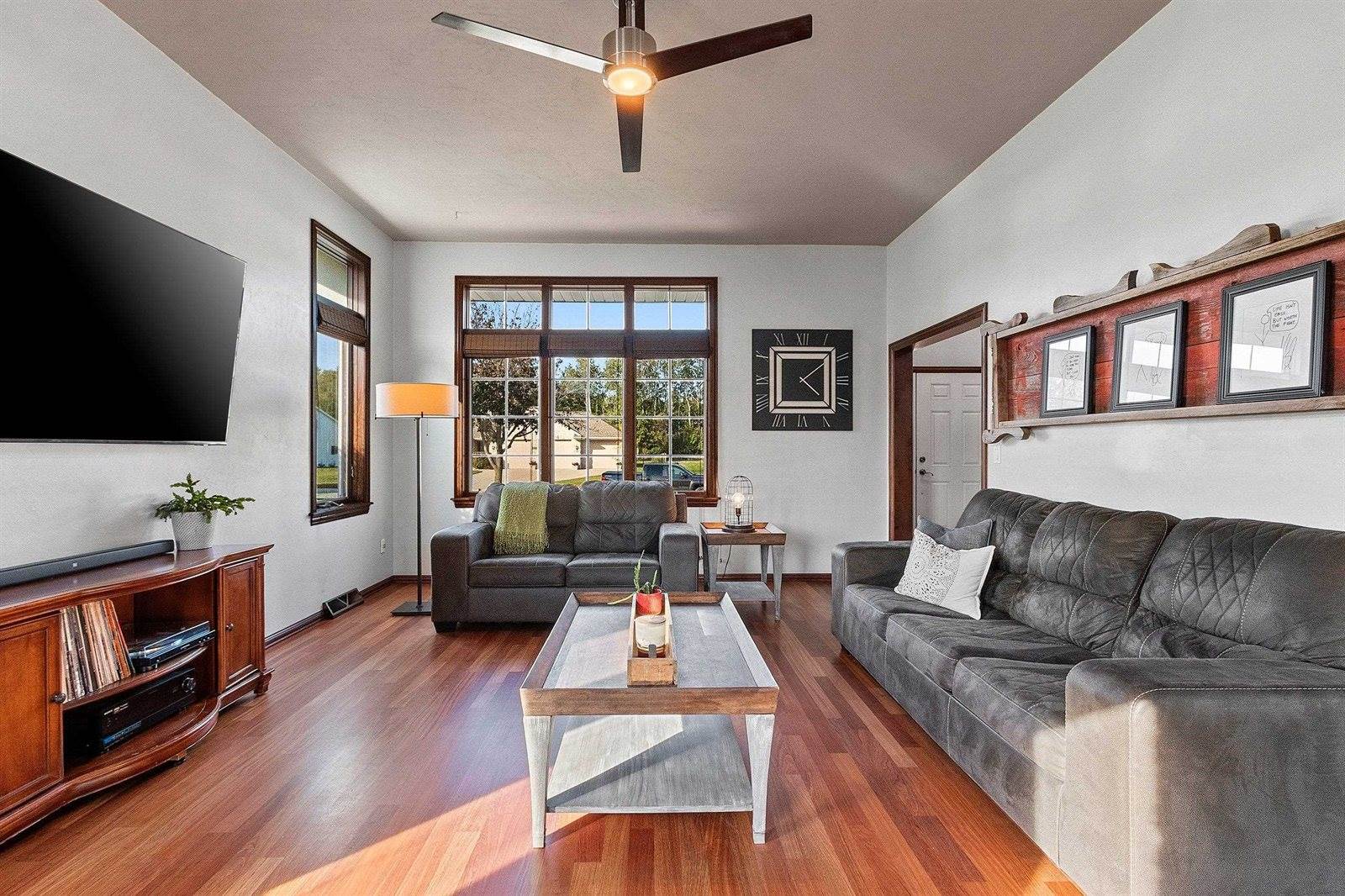 3667 Mighty Oak Trail, Green Bay, WI 54313