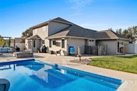 3667 Mighty Oak Trail, Green Bay, WI 54313