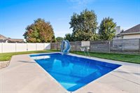 3667 Mighty Oak Trail, Green Bay, WI 54313