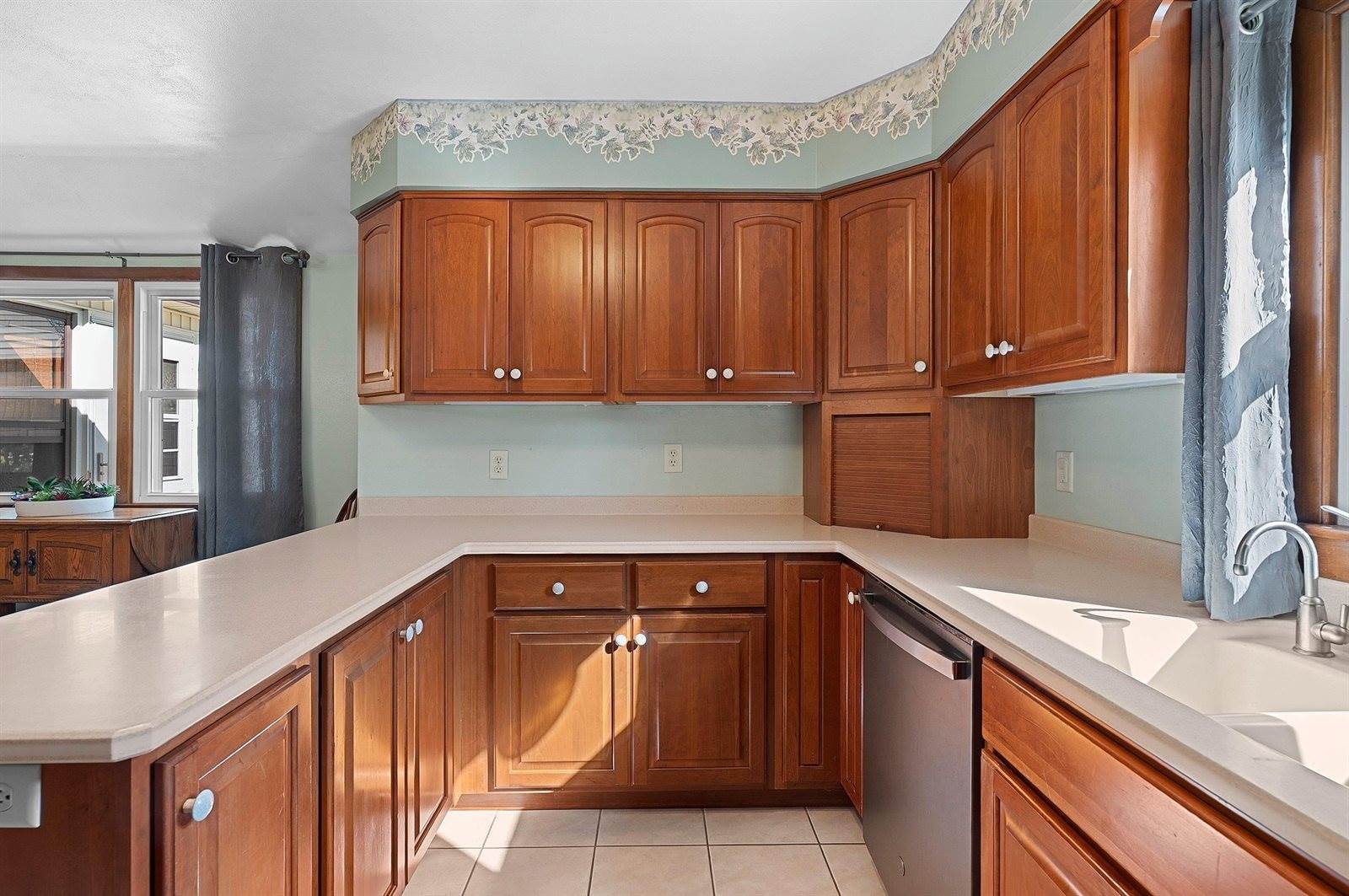 21 Arvey Lane, Fond Du Lac, WI 54935