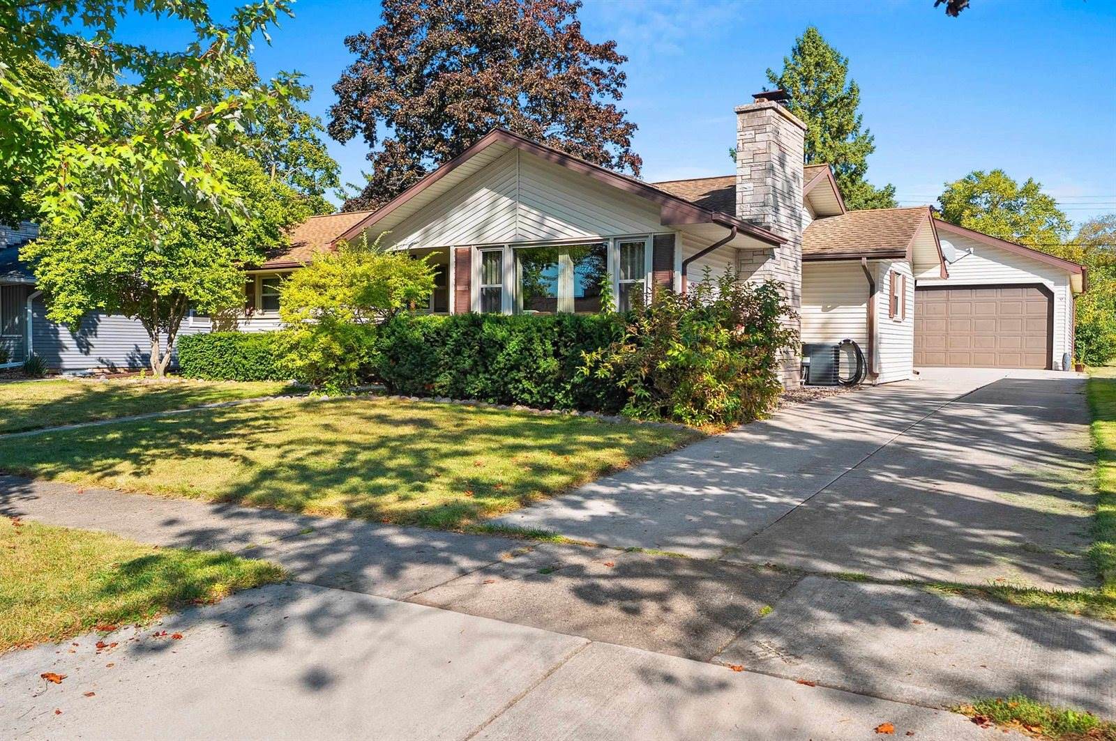 21 Arvey Lane, Fond Du Lac, WI 54935