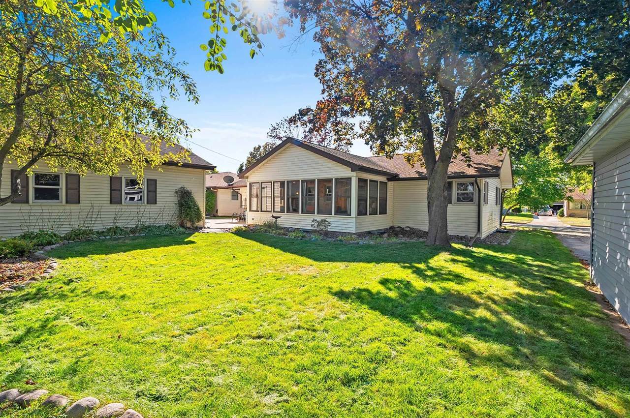 21 Arvey Lane, Fond Du Lac, WI 54935