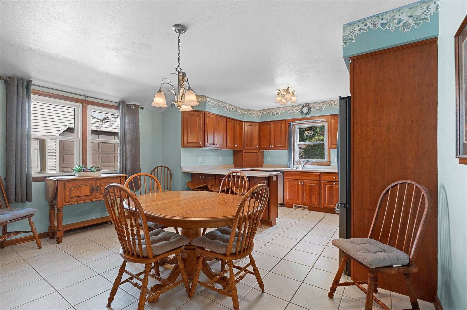 21 Arvey Lane, Fond Du Lac, WI 54935