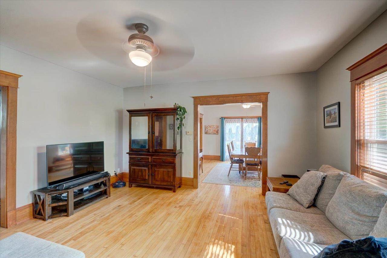 423 Fargo Street, Lake Mills, WI 53551