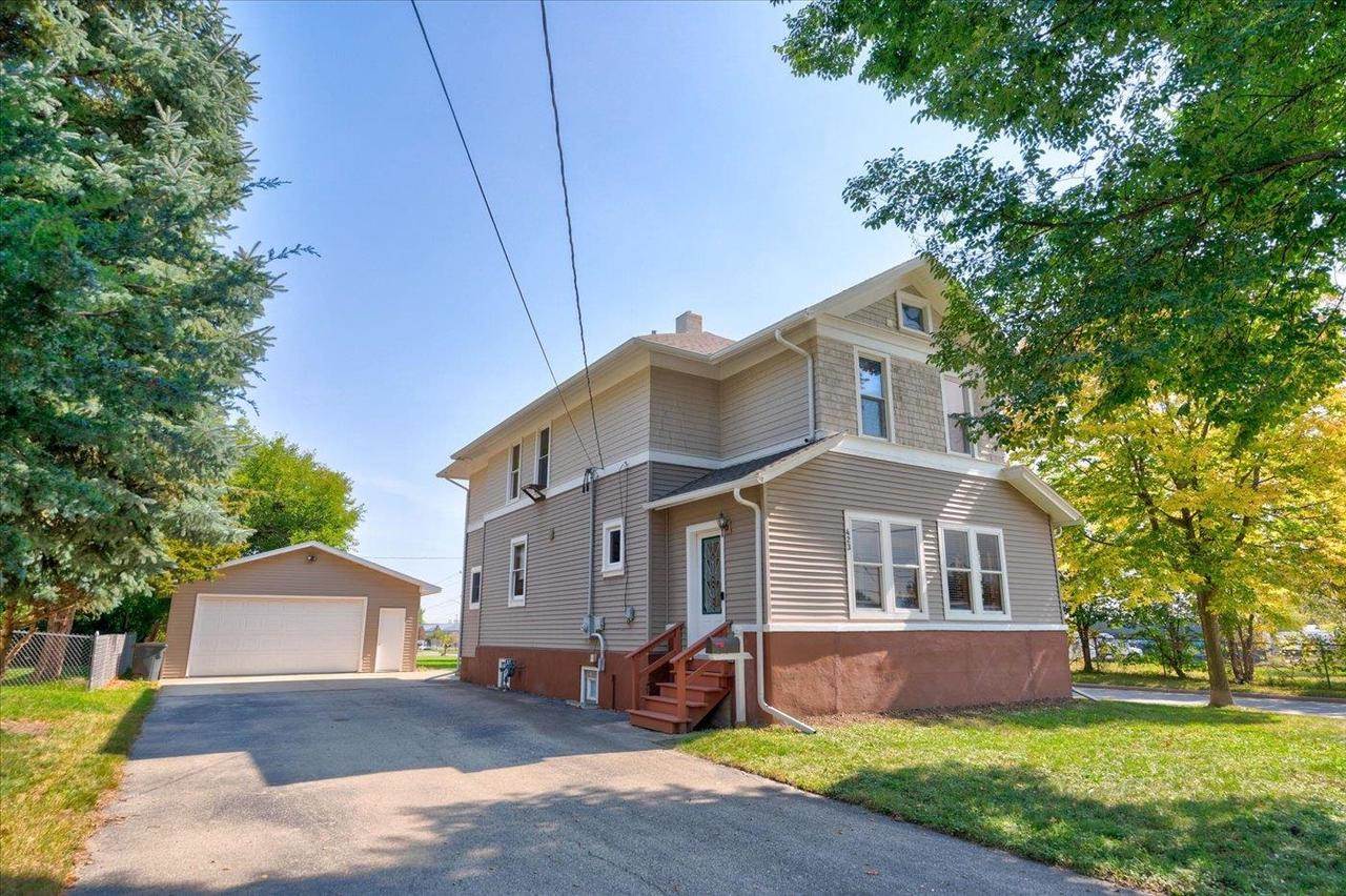 423 Fargo Street, Lake Mills, WI 53551