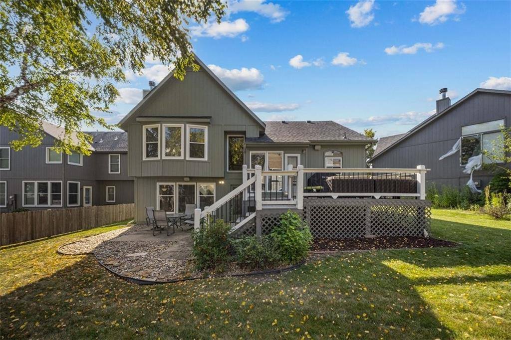 21624 West 53rd Terrace, Shawnee, KS 66226