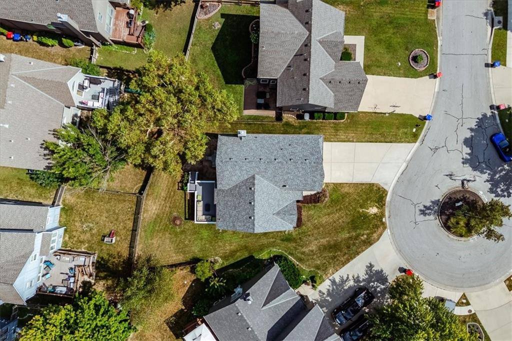 21624 West 53rd Terrace, Shawnee, KS 66226