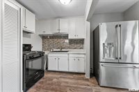 1515 South Concord Street, Davenport, IA 52802