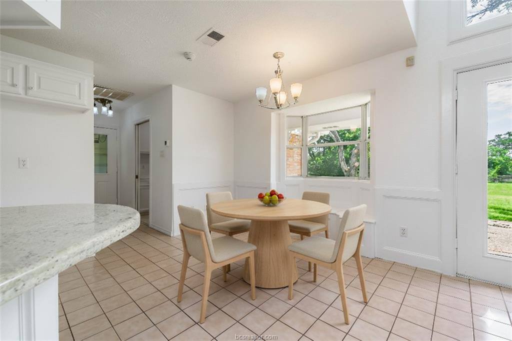 4597 Sandpiper Cove, College Station, TX 77845