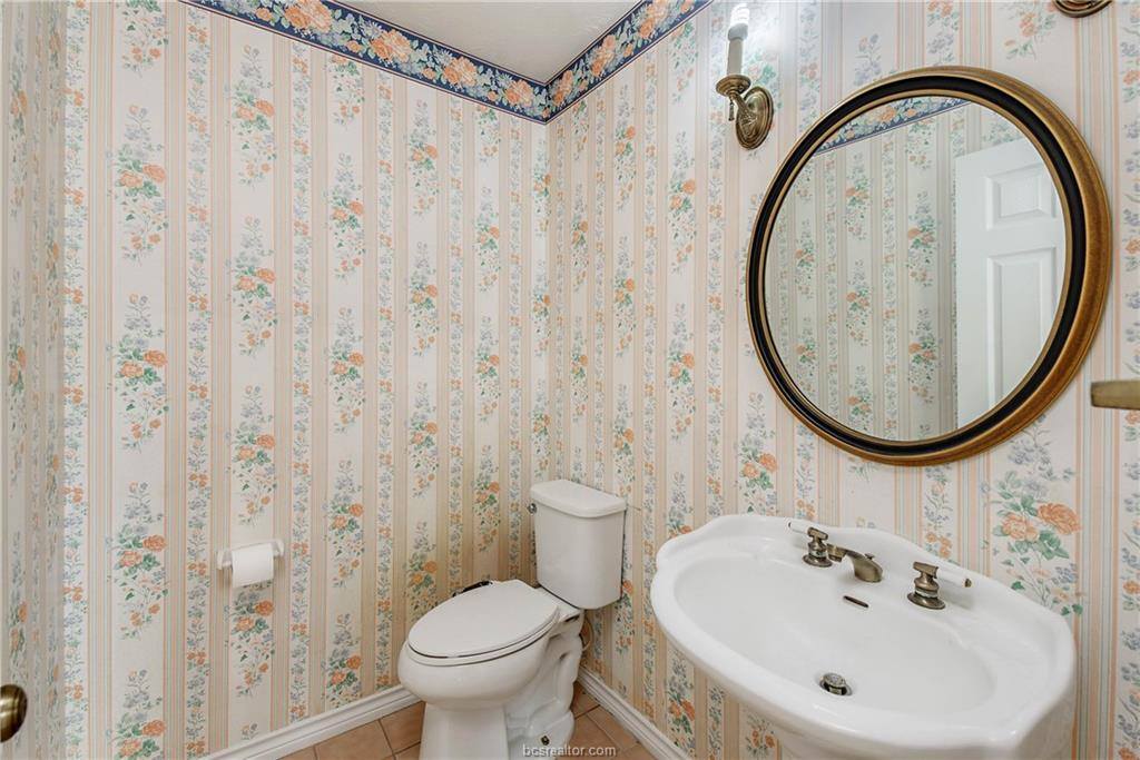 4597 Sandpiper Cove, College Station, TX 77845