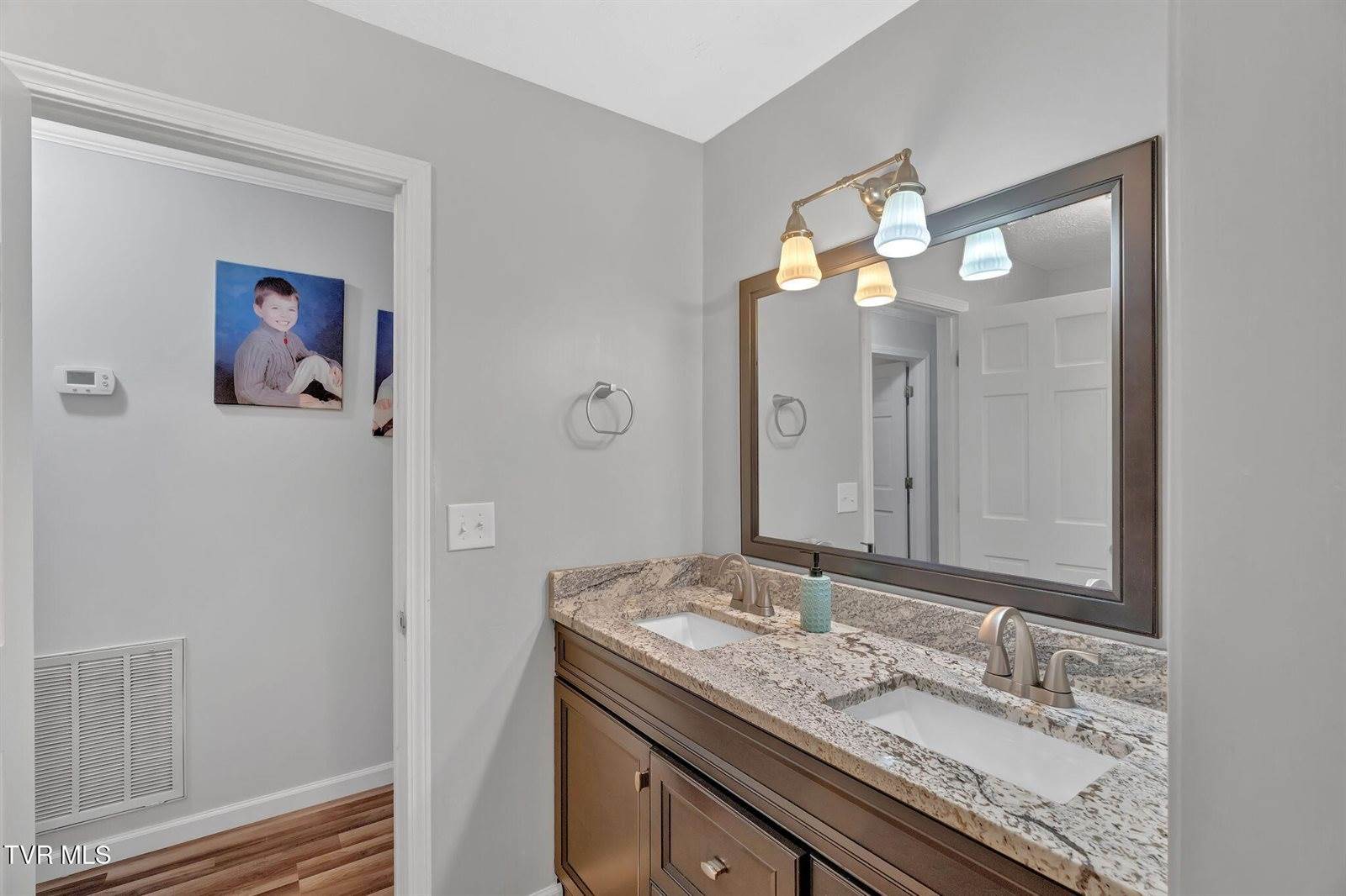 222 Roy Martin Road, Gray, TN 37615