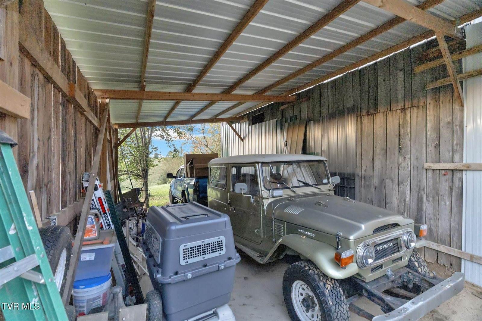 222 Roy Martin Road, Gray, TN 37615