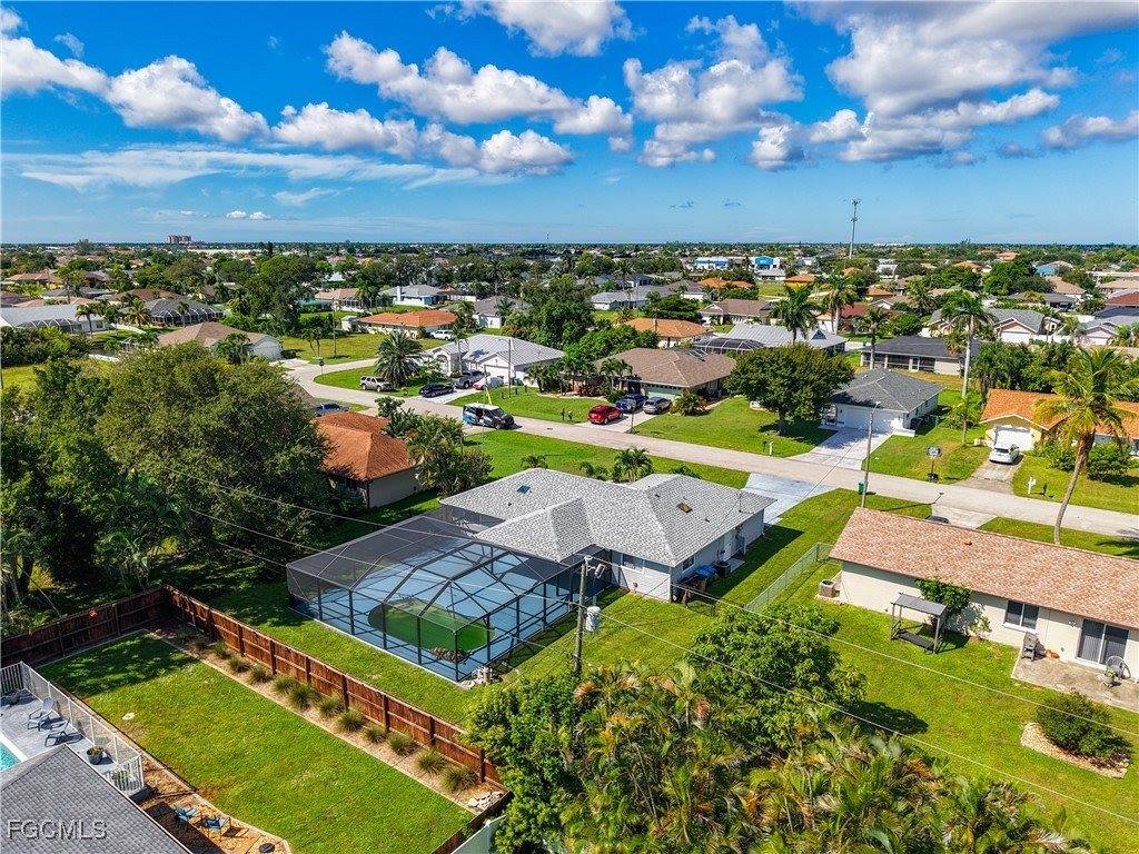 3815 SW 6th Avenue, Cape Coral, FL 33914