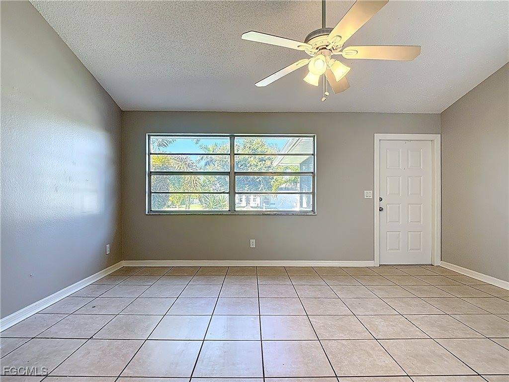 3815 SW 6th Avenue, Cape Coral, FL 33914