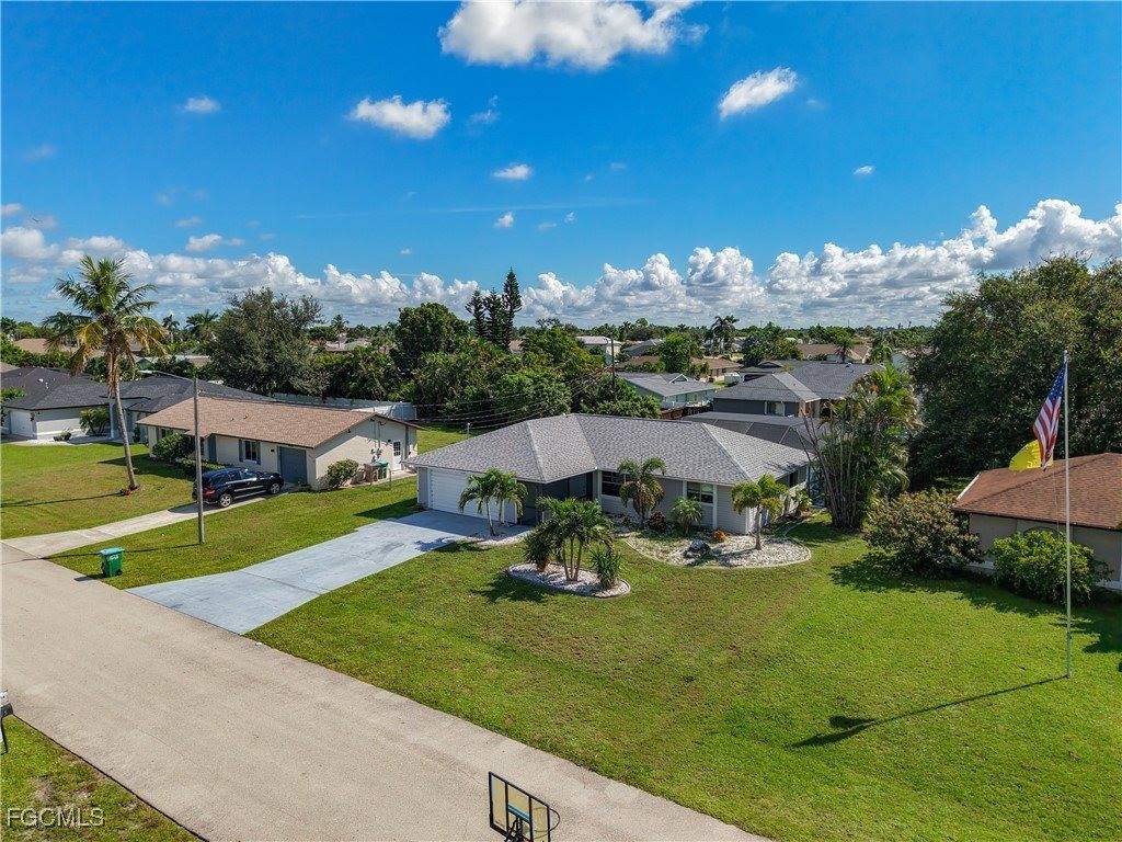 3815 SW 6th Avenue, Cape Coral, FL 33914