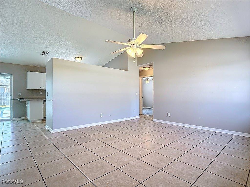 3815 SW 6th Avenue, Cape Coral, FL 33914