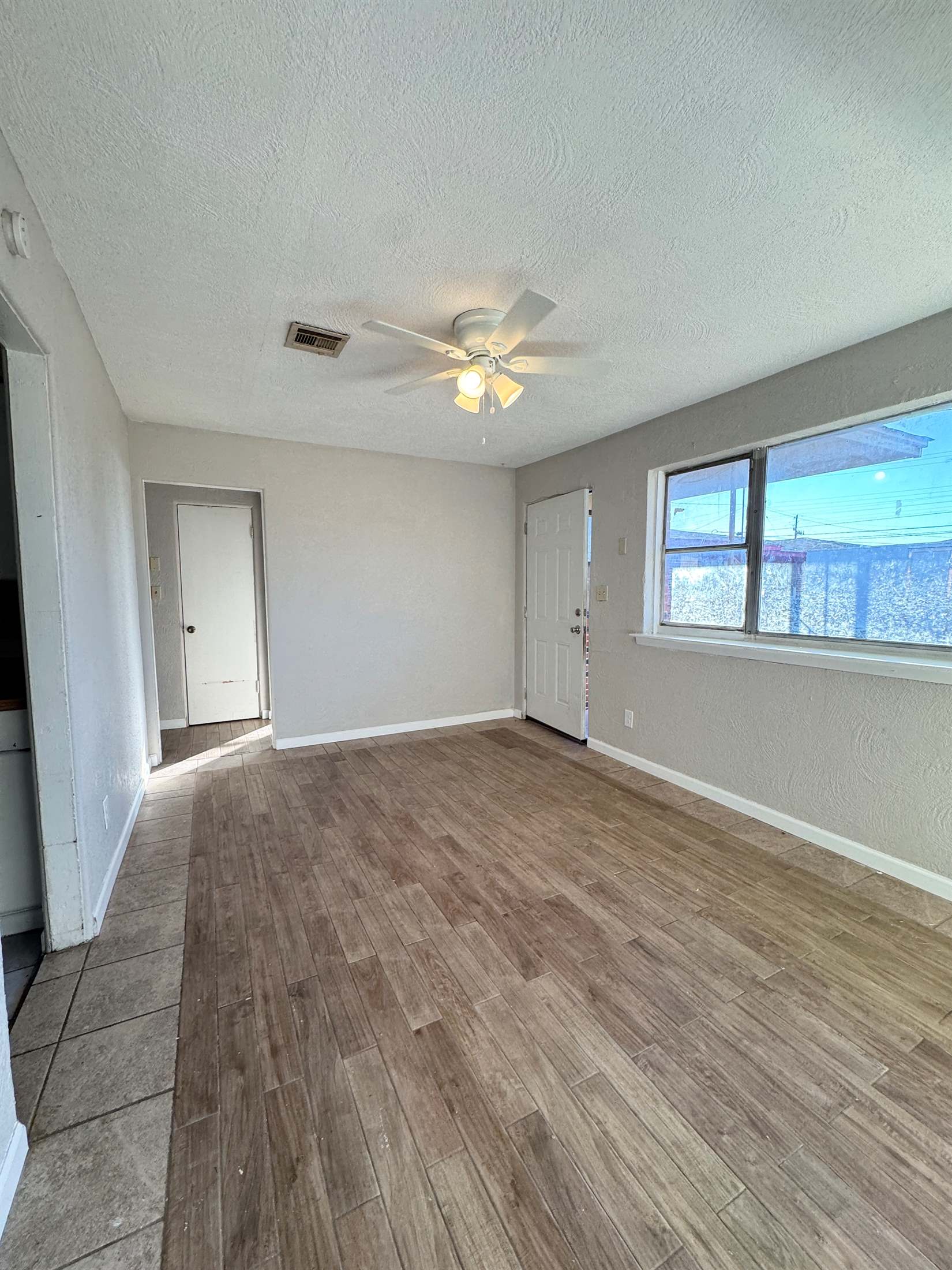 15 & 17 NW 25th St, Lawton, OK 73501