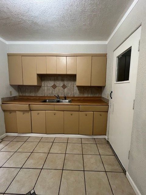 15 & 17 NW 25th St, Lawton, OK 73501