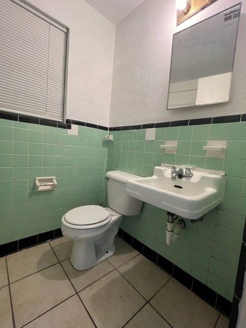 15 & 17 NW 25th St, Lawton, OK 73501