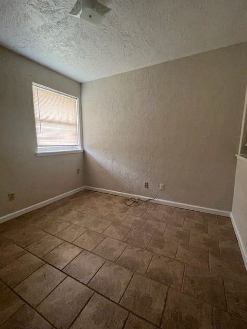 15 & 17 NW 25th St, Lawton, OK 73501