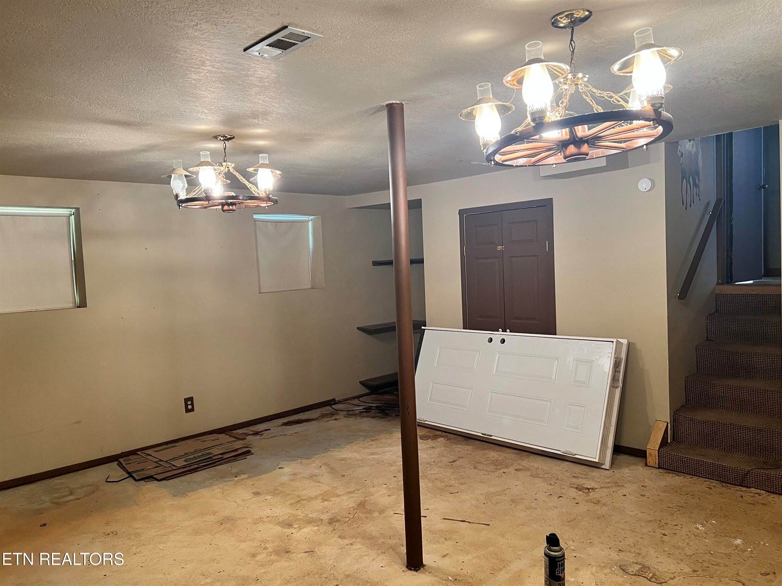 1946 Welcome Valley Rd, Benton, TN 37307