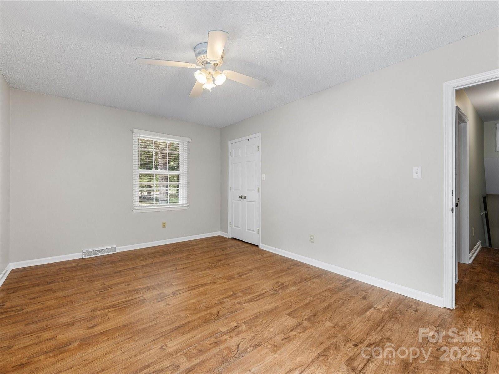 7322 Kilcullen Drive, Charlotte, NC 28270