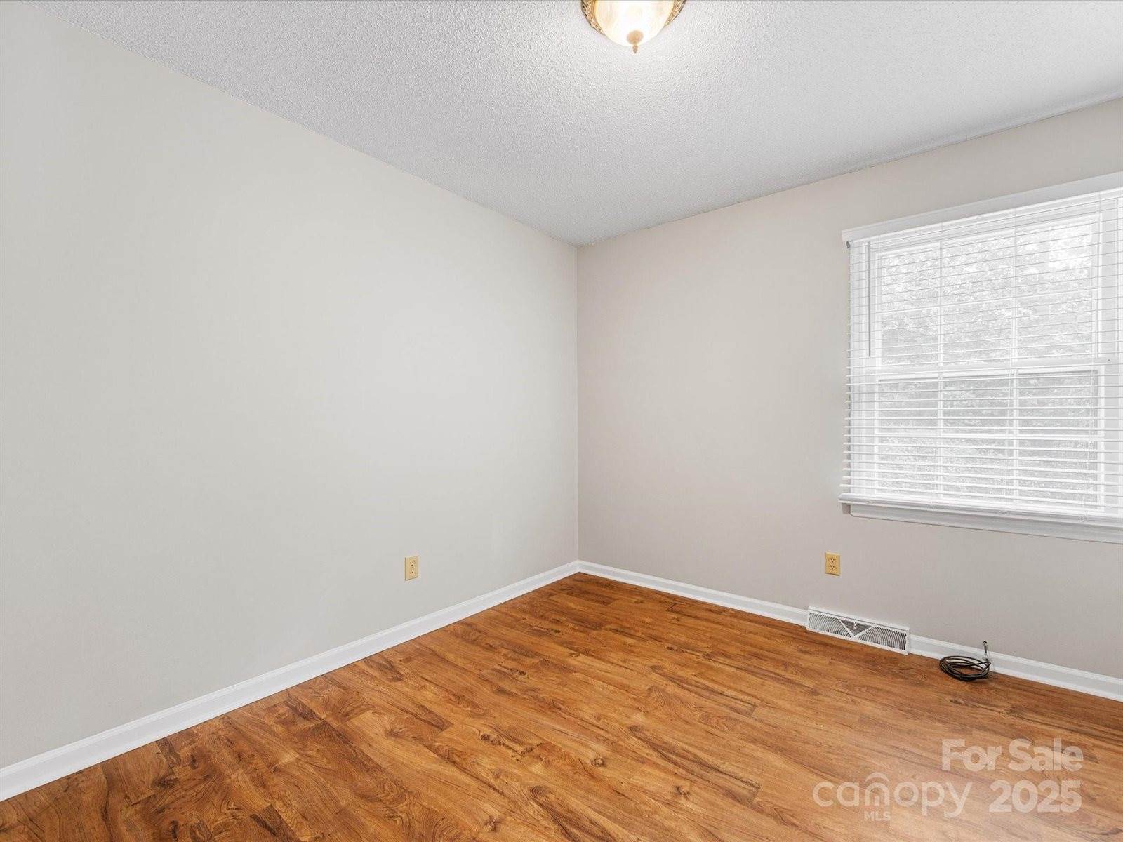 7322 Kilcullen Drive, Charlotte, NC 28270