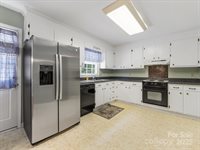 7322 Kilcullen Drive, Charlotte, NC 28270