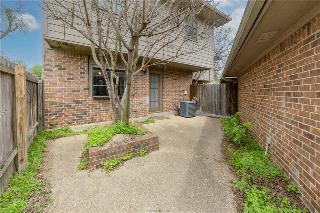 2400 Longmire Drive, College Station, TX 77845