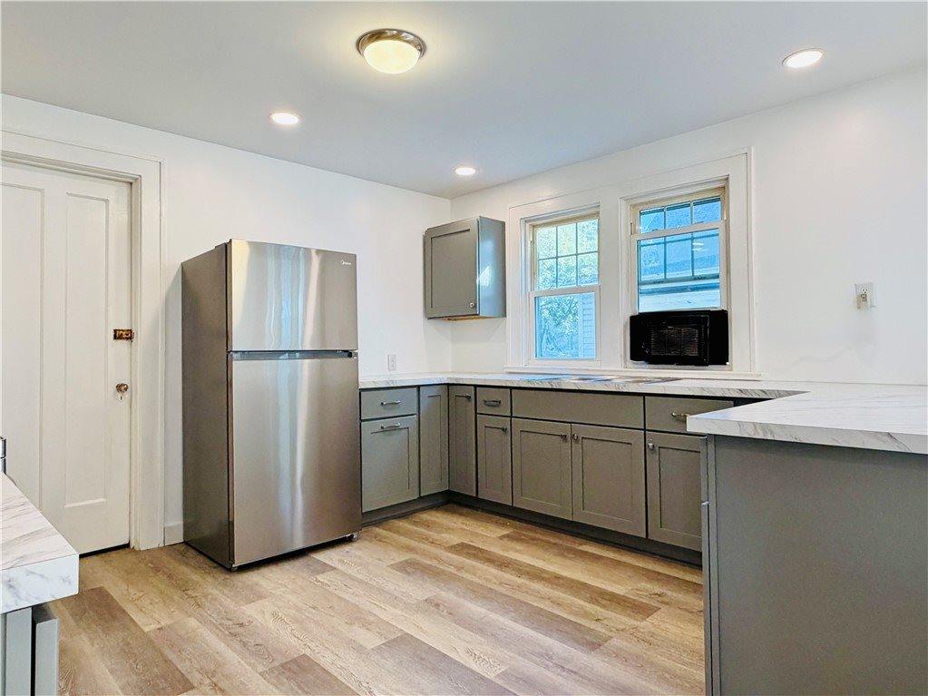 34 Terrace Park, Rochester, NY 14619