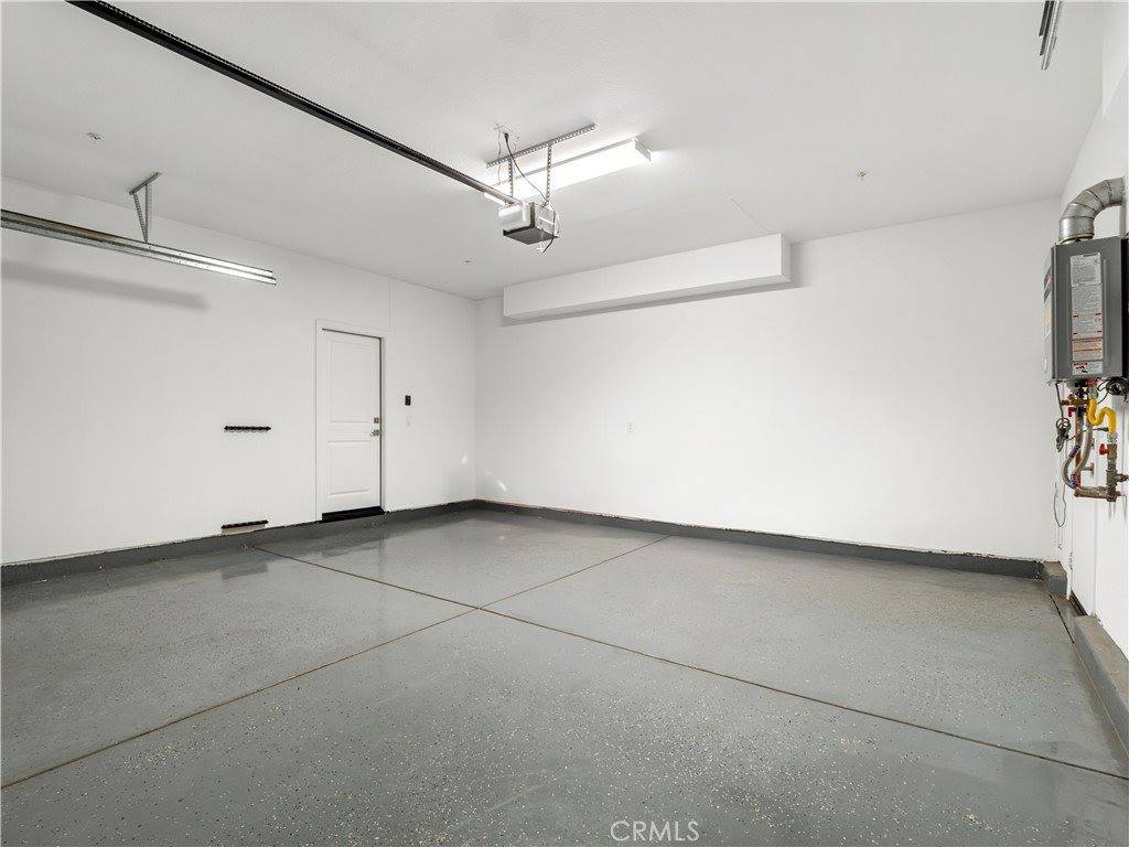 20650 Huntley Way, Saugus, CA 91350