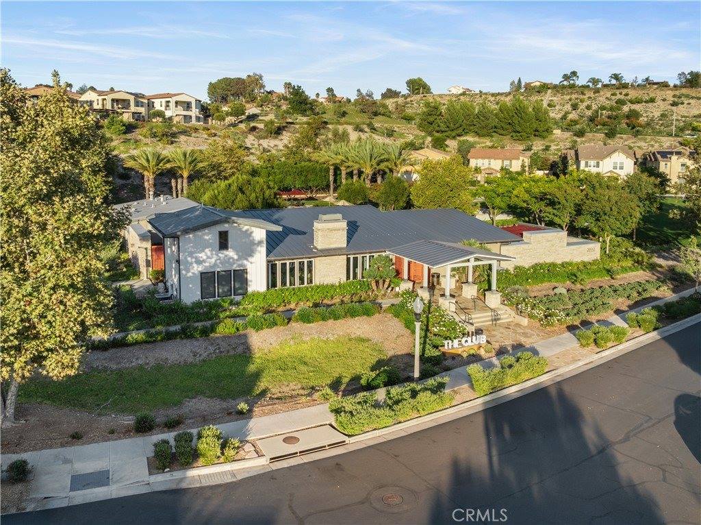 20650 Huntley Way, Saugus, CA 91350