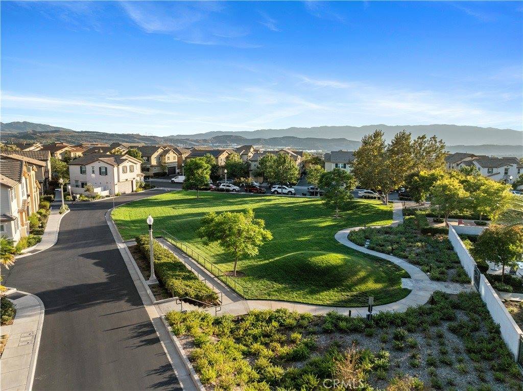 20650 Huntley Way, Saugus, CA 91350